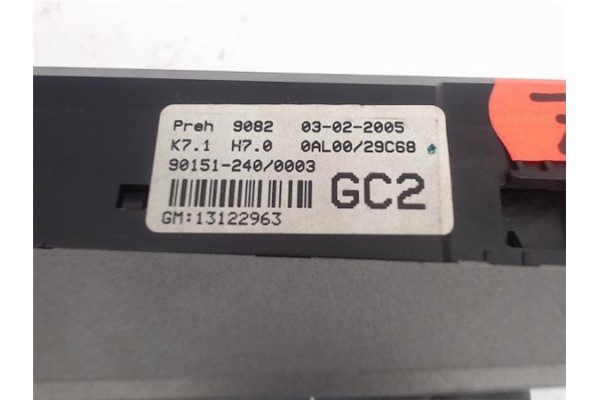 Recambio de mandos climatizador para opel astra h berlina referencia OEM IAM (13122963) (90151-240) 