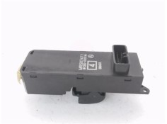 Recambio de mando elevalunas delantero izquierdo para mitsubishi colt cz3 berl. 3 (z30) 1.1 inform referencia OEM IAM MR587477  