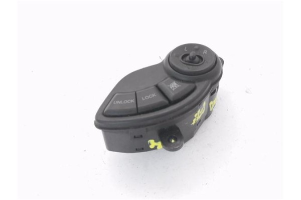 Recambio de mando retrovisor electrico para hyundai santa fe (sm) 2.0 crdi vgt comfort referencia OEM IAM 9353026000  