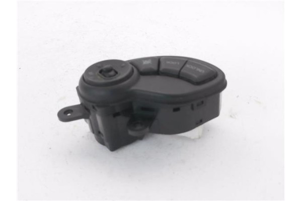 Recambio de mando retrovisor electrico para hyundai santa fe (sm) 2.0 crdi vgt comfort referencia OEM IAM 9353026000  