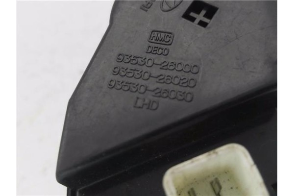 Recambio de mando retrovisor electrico para hyundai santa fe (sm) 2.0 crdi vgt comfort referencia OEM IAM 9353026000  