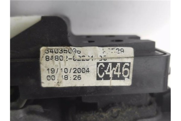 Recambio de mando elevalunas delantero izquierdo para toyota corolla (e12) 1.4 c monovolumen referencia OEM IAM 8480202281  