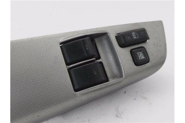 Recambio de mando elevalunas delantero izquierdo para toyota corolla (e12) 1.4 c monovolumen referencia OEM IAM 8480202281  