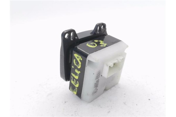 Recambio de mando elevalunas delantero izquierdo para toyota celica (t23) 1.8 referencia OEM IAM 8480220390  