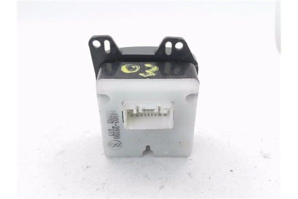 Recambio de mando elevalunas delantero izquierdo para toyota celica (t23) 1.8 referencia OEM IAM 8480220390  