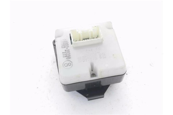 Recambio de mando elevalunas delantero izquierdo para toyota celica (t23) 1.8 referencia OEM IAM 8480220390  