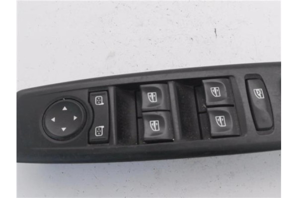 Recambio de mando elevalunas delantero izquierdo para renault megane iii berlina 5p 1.5 dynamique referencia OEM IAM 809610016R 