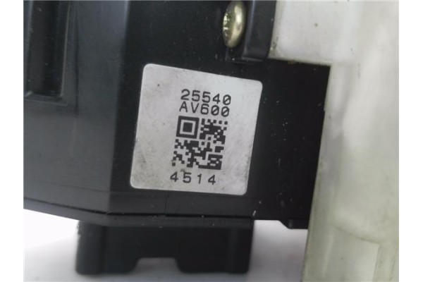 Recambio de mando intermitencia para nissan primera hatchback (p12) 1.9 dci referencia OEM IAM 25540AV600 25260AV615 