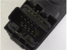 Recambio de mando elevalunas delantero izquierdo para renault trafic ii furgón (fl) 2.5 dti referencia OEM IAM 8200011867  