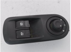 Recambio de mando elevalunas delantero izquierdo para renault trafic ii furgón (fl) 2.5 dti referencia OEM IAM 8200011867  