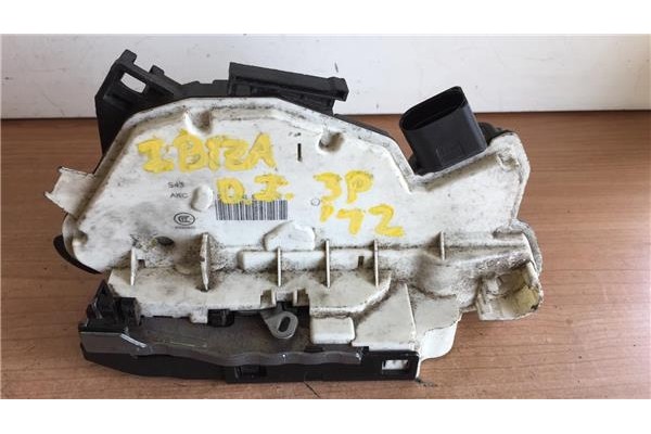 Recambio de cierre electromagnetico delantero izquierdo para seat ibiza berlina (6j5) 1.2 copa referencia OEM IAM 5N1837015E  5N