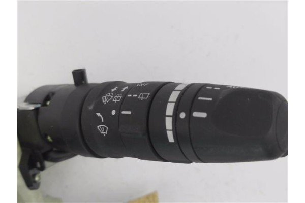 Recambio de mando intermitencia para nissan micra iv (k13k/kk) 1.2 30 aniversario referencia OEM IAM 25560AX718  