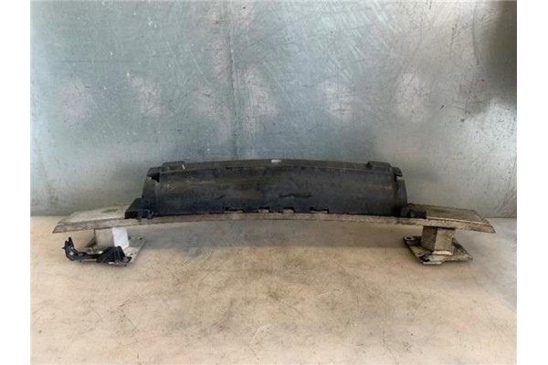 Recambio de refuerzo paragolpes para citroen c4 berlina 1.6 hdi referencia OEM IAM 7106C5  