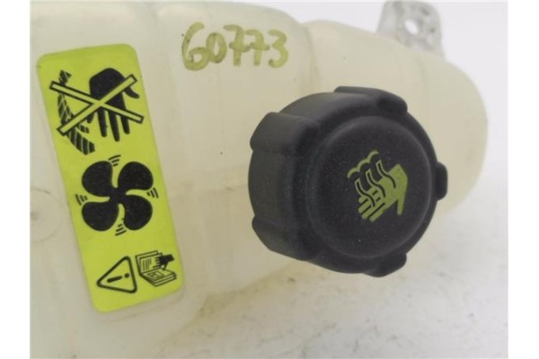 Recambio de botella expansion para nissan nv200 furgón 1.5 dci referencia OEM IAM 217103LS0A  
