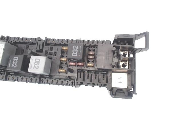 Recambio de caja fusibles/rele para mercedes-benz vito furgón (447) 2.1 114/116 cdi, 119 cdi/bt 4x4 extralang (447.605) referenc