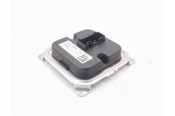 Recambio de centralita xenon para renault clio iv 0.9 limited referencia OEM IAM 260556623R A2C90665803 