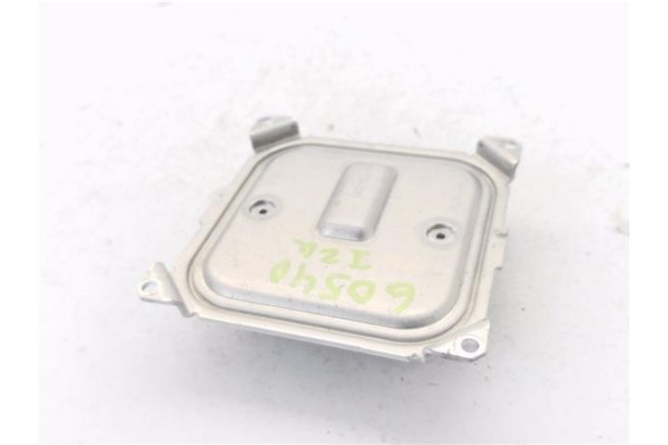 Recambio de centralita xenon para renault clio iv 0.9 limited referencia OEM IAM 260556623R A2C90665803 