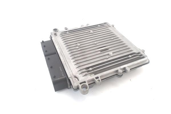 Recambio de centralita para mercedes-benz vito / mixto furgón (w639) 109 cdi referencia OEM IAM A6469002800 281016707 