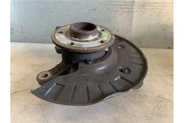 Recambio de mangueta delantero derecha para mercedes-benz vito / mixto furgón (w639) 109 cdi referencia OEM IAM A6393320325  