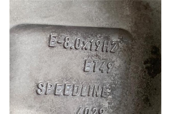 Recambio de llanta para audi rs3 sportback (8vf) 2.5 tfsi quattro referencia OEM IAM 8V0601025ES   Recambio de llanta para audi rs3 sportback (8vf) 2.5 tfsi quattro referencia OEM IAM 8V0601025ES