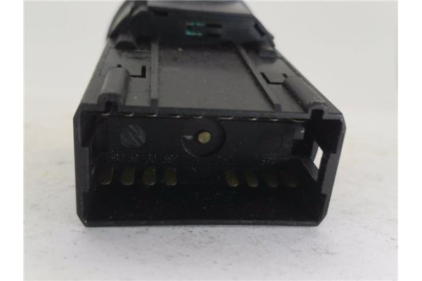 Recambio de mando de luces para skoda octavia berlina (1u2) 1.9 sdi glx referencia OEM IAM 3B0941531A  