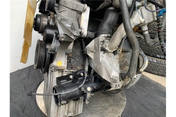 Recambio de motor completo para mercedes-benz vito / mixto furgón (w639) 109 cdi referencia OEM IAM 646980  