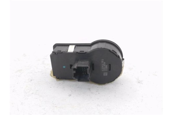 Recambio de mando de luces para chevrolet cruze 1.6 l referencia OEM IAM 13301752 251508 