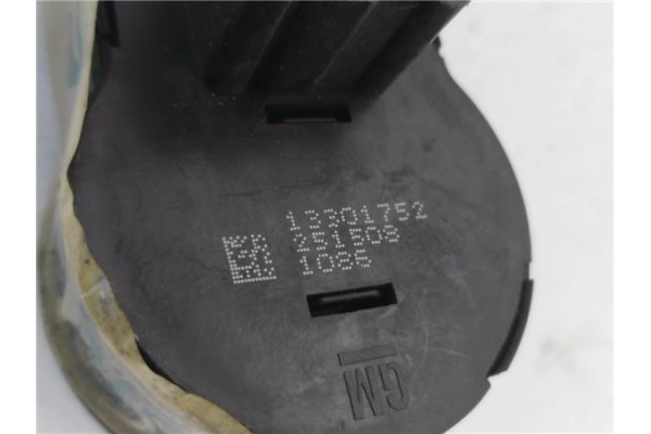 Recambio de mando de luces para chevrolet cruze 1.6 l referencia OEM IAM 13301752 251508 
