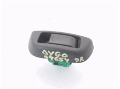 Recambio de mando elevalunas delantero derecho para toyota aygo (kgb/wnb) 1.0 básico referencia OEM IAM 742310H010  