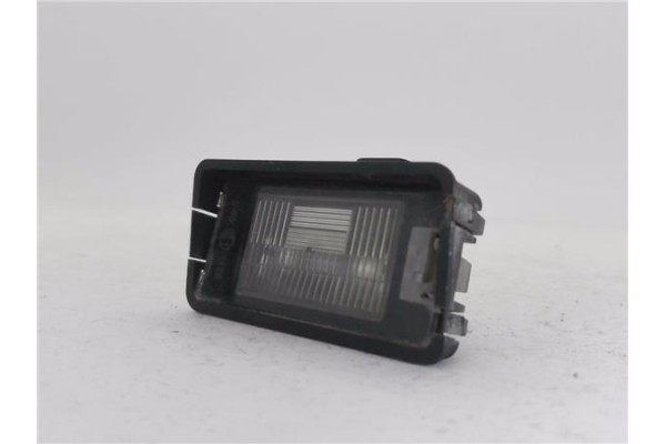 Recambio de piloto matricula para seat ibiza (6l1) 1.9 tdi referencia OEM IAM 5P0943021  