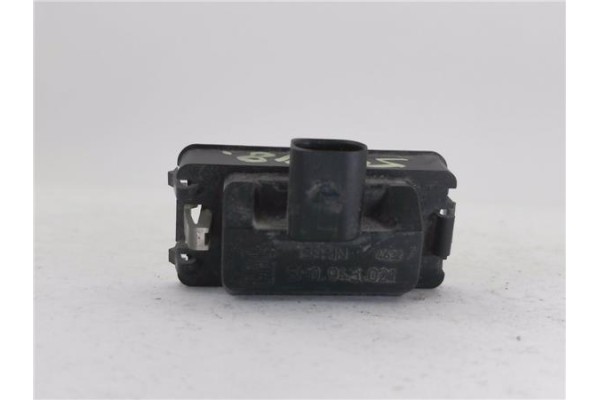 Recambio de piloto matricula para seat ibiza (6l1) 1.9 tdi referencia OEM IAM 5P0943021  