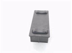 Recambio de mando elevalunas para ford sierra berlina 1.6 bravo referencia OEM IAM 83BG14529BA  