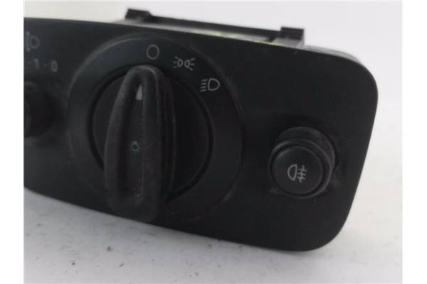 Recambio de mando de luces para ford fiesta vi 1.6 tdci referencia OEM IAM 8A6T13A024BB  