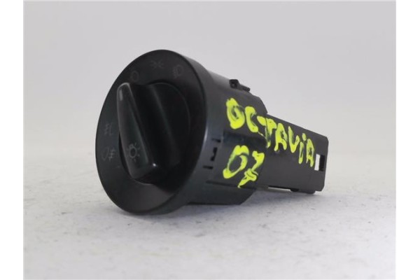 Recambio de mando de luces para skoda octavia berlina (1z3) 1.9 active referencia OEM IAM 1U0941531D  
