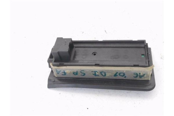 Recambio de mando elevalunas delantero izquierdo para audi a6 berlina (4b2) 1.8 t referencia OEM IAM 4B0959851  