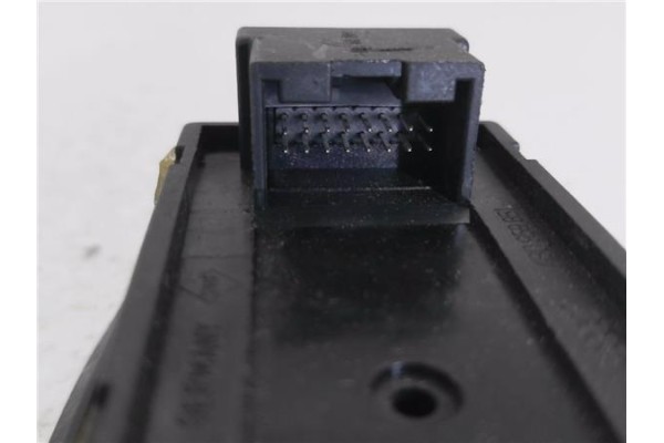 Recambio de mando elevalunas delantero izquierdo para audi a6 berlina (4b2) 1.8 t referencia OEM IAM 4B0959851  