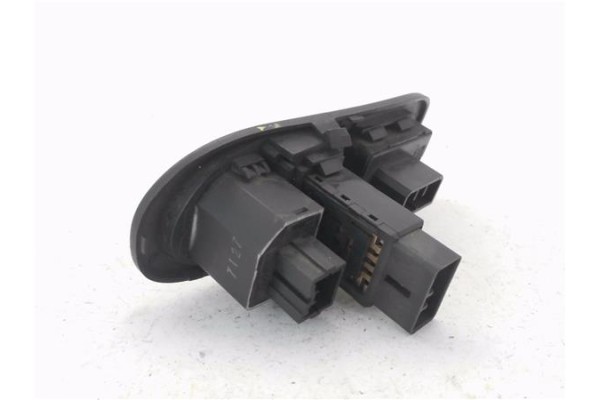 Recambio de mando retrovisor electrico para hyundai lantra berlina (rd) 1.6 gl referencia OEM IAM 9353029000L  