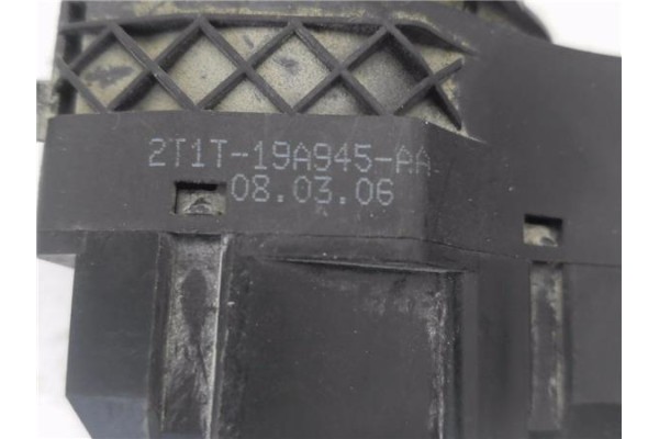 Recambio de actuador recirculacion aire para ford tourneo connect (tc7) 1.8 230 l referencia OEM IAM 2T1T19A945AA  
