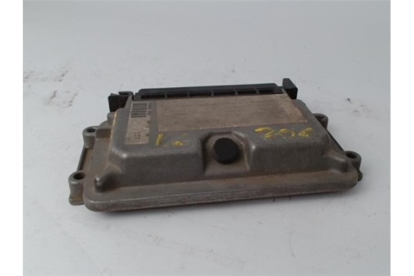 Recambio de centralita para peugeot 206 1.6 i referencia OEM IAM 9632693980 0261206216 
