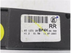 Recambio de mando elevalunas trasero derecho para mazda 3 berlina (bk) 1.6 cd active+ xcite referencia OEM IAM 3123120 BP4K66380