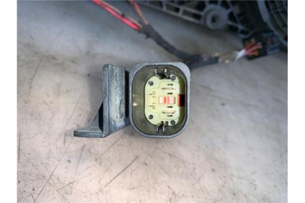Recambio de electroventilador para mercedes-benz vito / mixto furgón (w639) 109 cdi referencia OEM IAM P0213003  