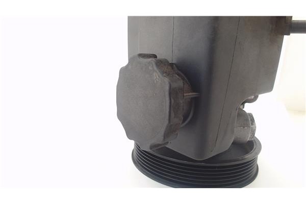 Recambio de bomba servodireccion para mercedes-benz vito / mixto furgón (w639) 109 cdi referencia OEM IAM 31667101  