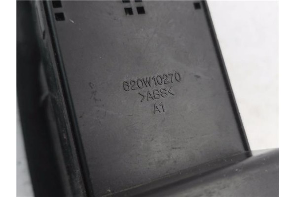 Recambio de mando elevalunas delantero izquierdo para hyundai accent (lc) 1.5 crdi gl referencia OEM IAM 620W10270  