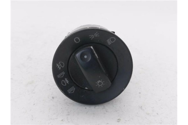 Recambio de mando de luces para audi a4 avant (8e) 1.8 t referencia OEM IAM 8E0941531A  