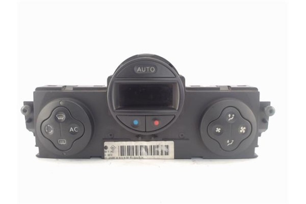 Recambio de mandos climatizador para renault megane ii berlina 3p referencia OEM IAM (8200070752) (69340005) 
