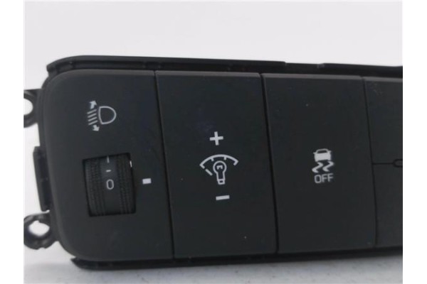 Recambio de mando multifuncion para hyundai i10 (ia) 1.0 basis referencia OEM IAM 299131553  