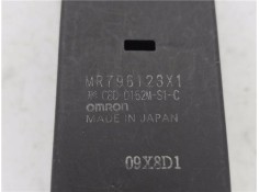 Recambio de mando elevalunas delantero izquierdo para mitsubishi montero (v20/v40) 2.5 2500 td gl (2-ptas.) referencia OEM IAM M