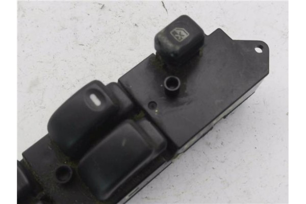 Recambio de mando elevalunas delantero izquierdo para mitsubishi montero (v20/v40) 2.5 2500 td gl (2-ptas.) referencia OEM IAM M