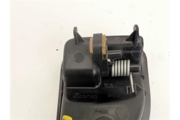 Recambio de manilla int. puerta delantero derecha para renault kangoo i (f/kc0) 1.5 dci (kc08, kc09) referencia OEM IAM 82002478