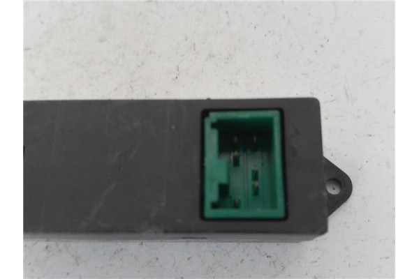 Recambio de mando elevalunas delantero derecho para mitsubishi montero (v20/v40) 2.5 2500 td classic (3-ptas.) referencia OEM IA